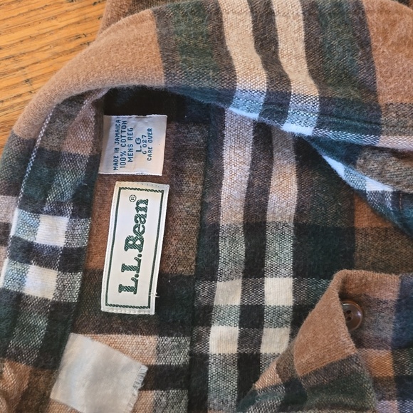 L.L. Bean Brown Plaid Flannel Shirt L - Picture 2 of 3